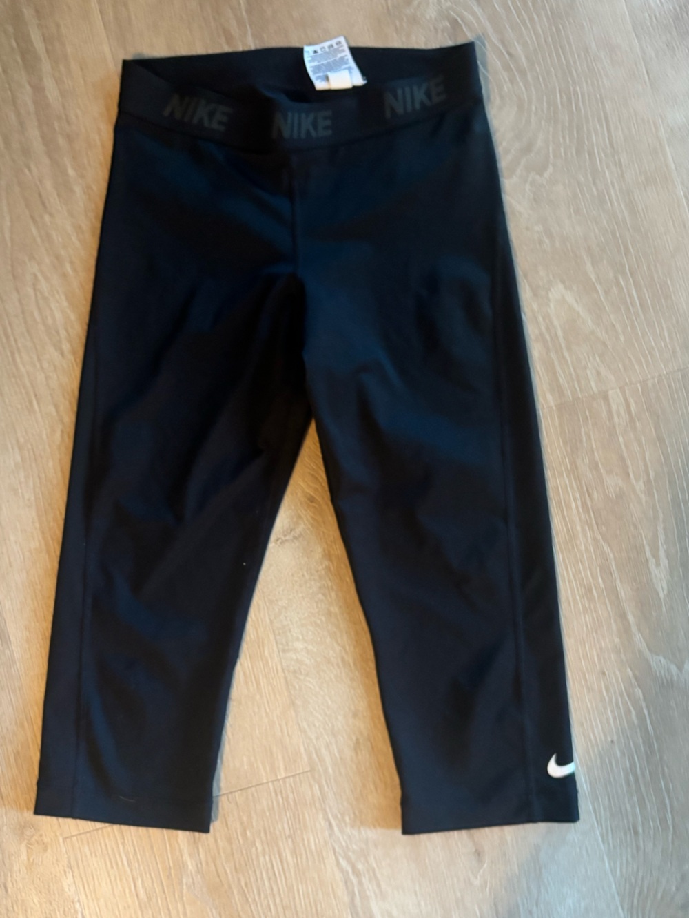 Nike women Black Logo Leggings